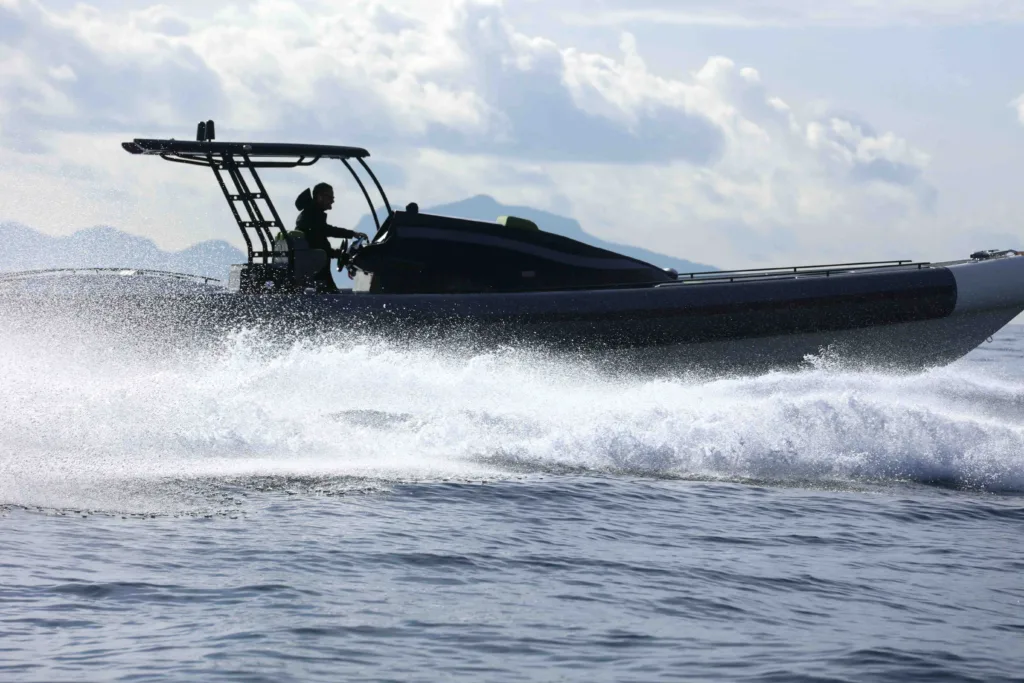 Web Agency Agenzia specializzata per fotografie nautiche per cantieri nautici barche e gommoni a napoli